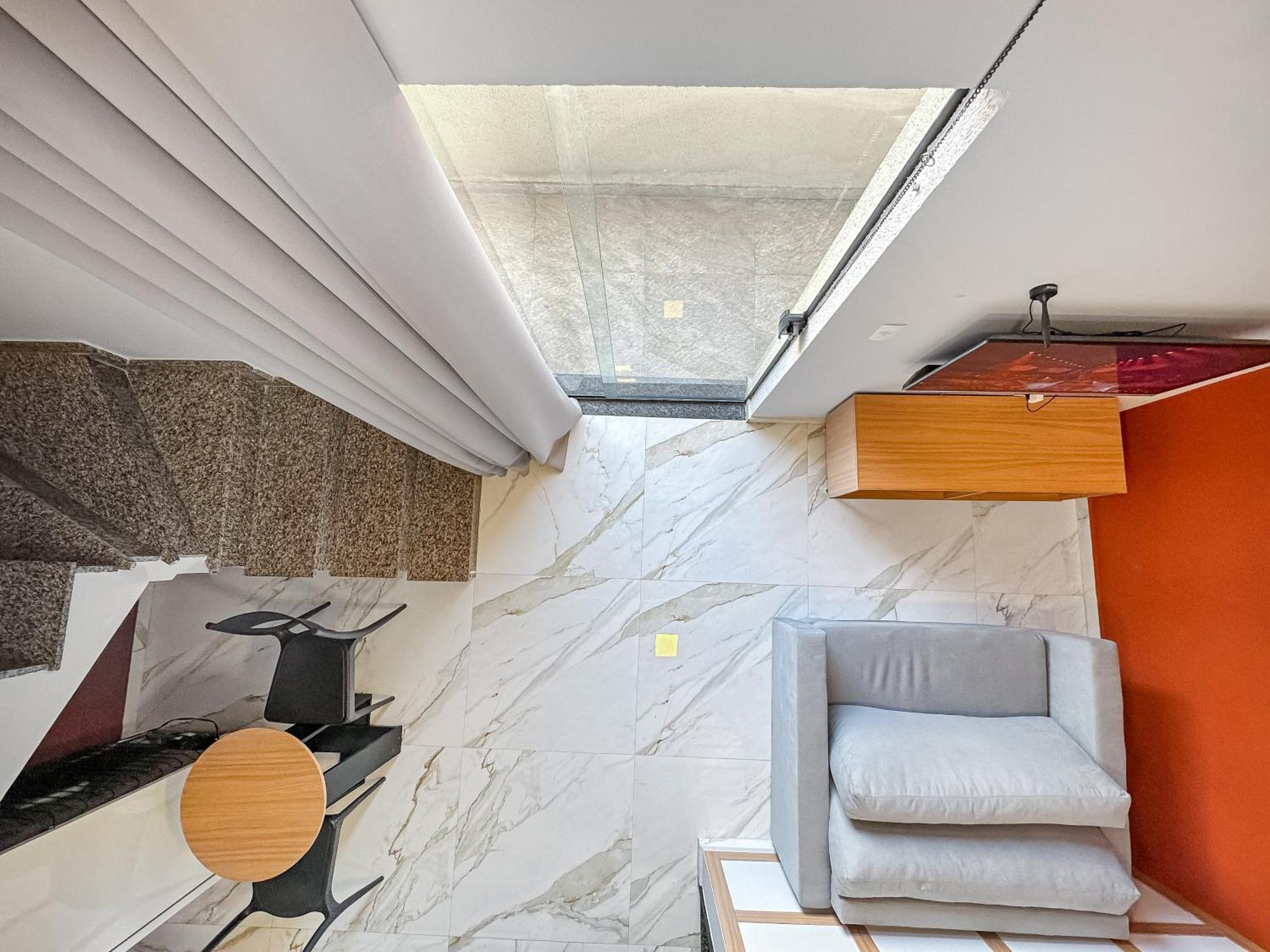 Expo Immigrants Zen Duplex Cgh Ac *